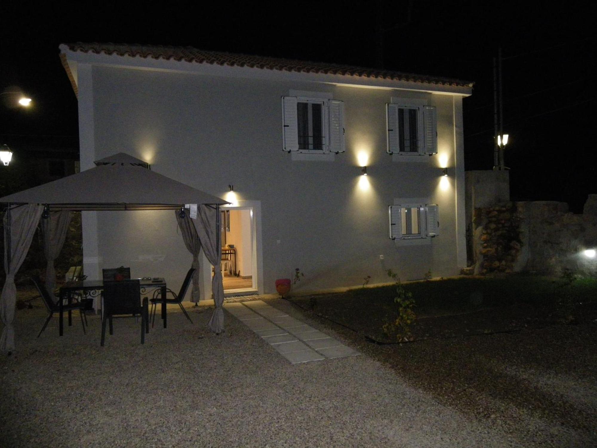Willa Vikou House Yírion Zewnętrze zdjęcie